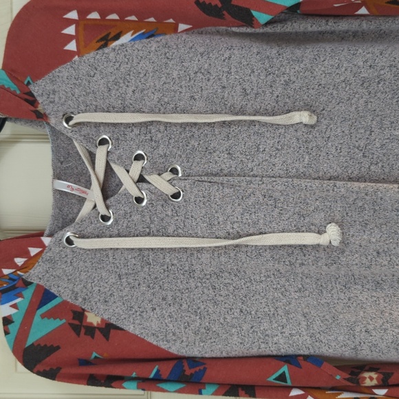 Aztec Top - Medium - Picture 2 of 6